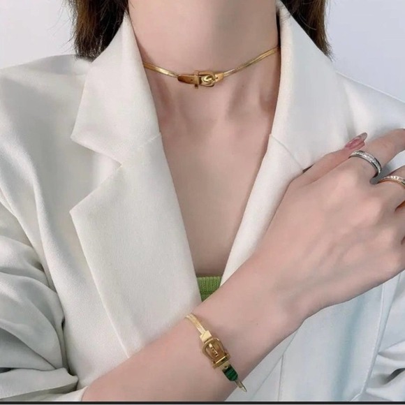 Belt Buckle Design Gold Plated Herringbone Choker Matching Bracelet Set - Picture 7 of 14